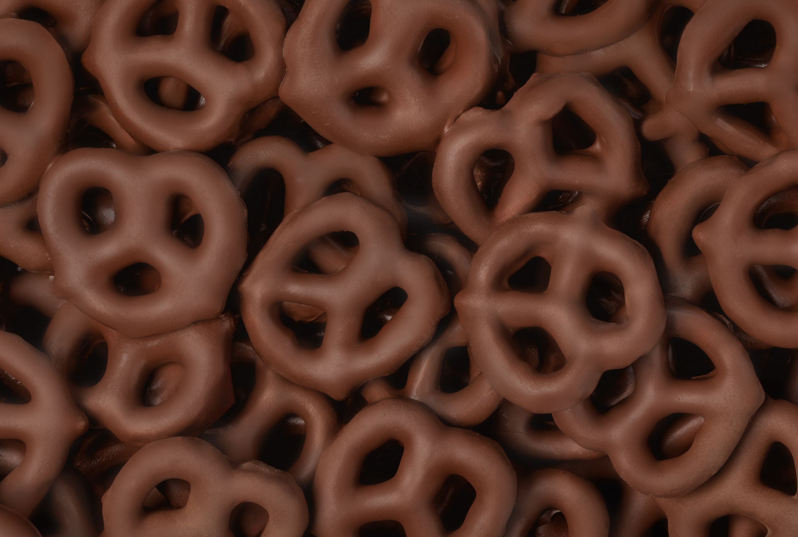 Dark Chocolate Covered Pretzels L6