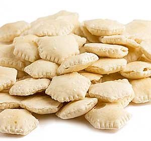 Large Oyster Soup Crackers S7