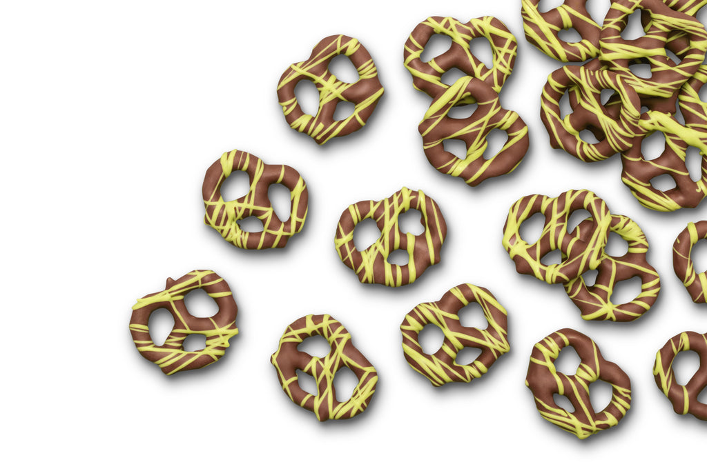 Milk Chocolatey Mini Pretzels with Pistachio Flavored Drizzle X1