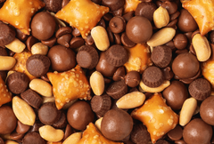 Peanut Butter & Chocolate Munch Mix I5