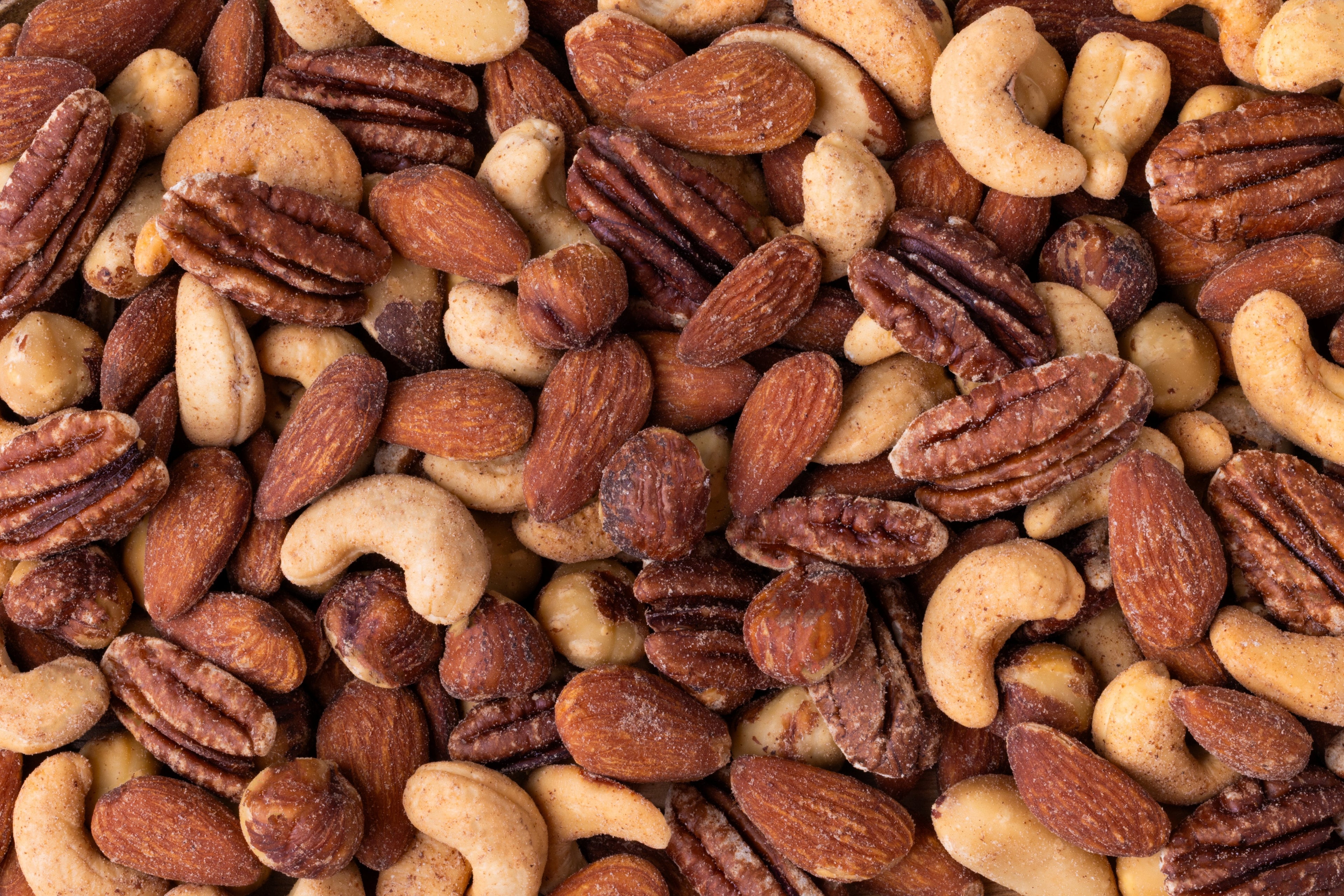 Roasted Mixed Nuts (50% Less Salt) Y7