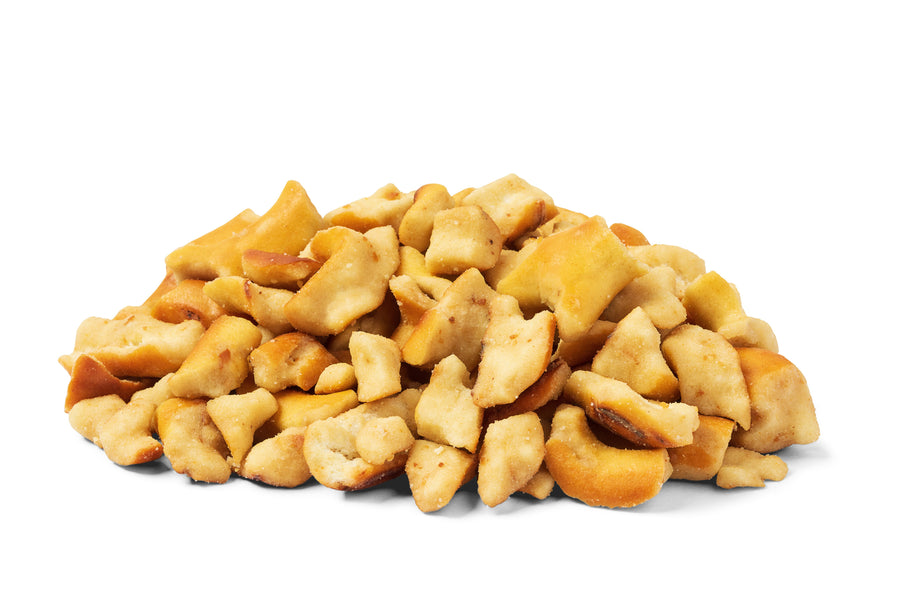 Smoky Bacon Cheddar Pretzel Pieces H1